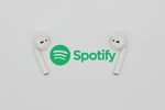 每体:与巴萨合作为Spotify公司带来巨大影响,股价已经涨了6倍多